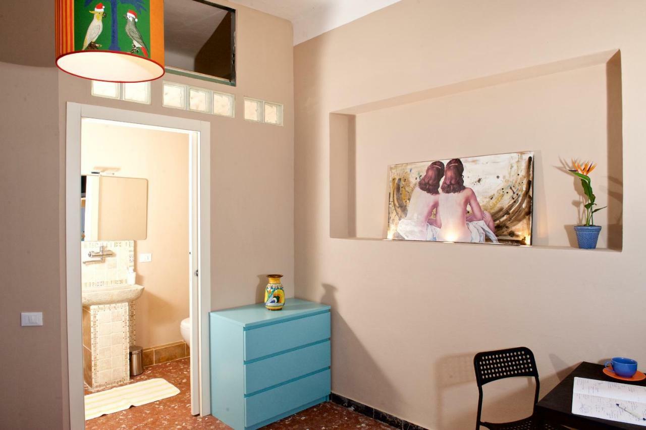 לוקה Liberi Mercanti - Guest House Affittacamere מראה חיצוני תמונה