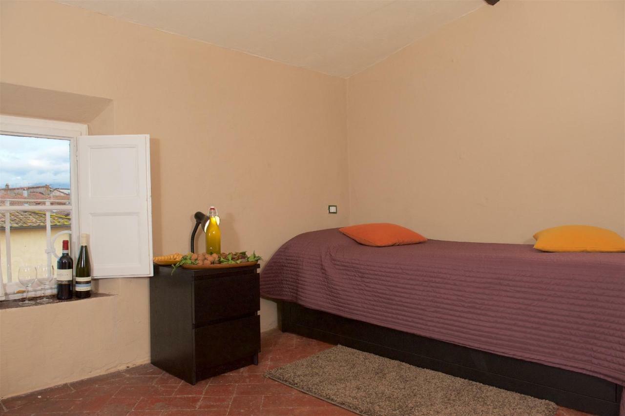 לוקה Liberi Mercanti - Guest House Affittacamere מראה חיצוני תמונה