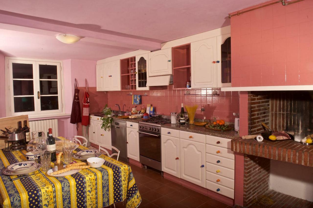 לוקה Liberi Mercanti - Guest House Affittacamere מראה חיצוני תמונה