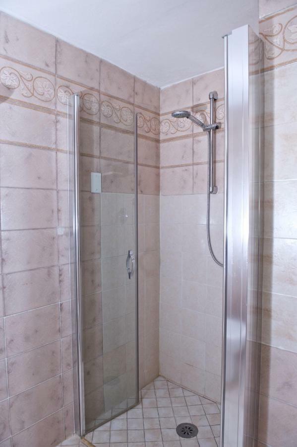לוקה Liberi Mercanti - Guest House Affittacamere מראה חיצוני תמונה