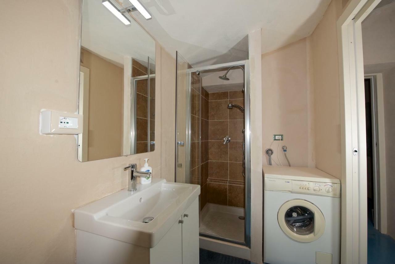 לוקה Liberi Mercanti - Guest House Affittacamere מראה חיצוני תמונה